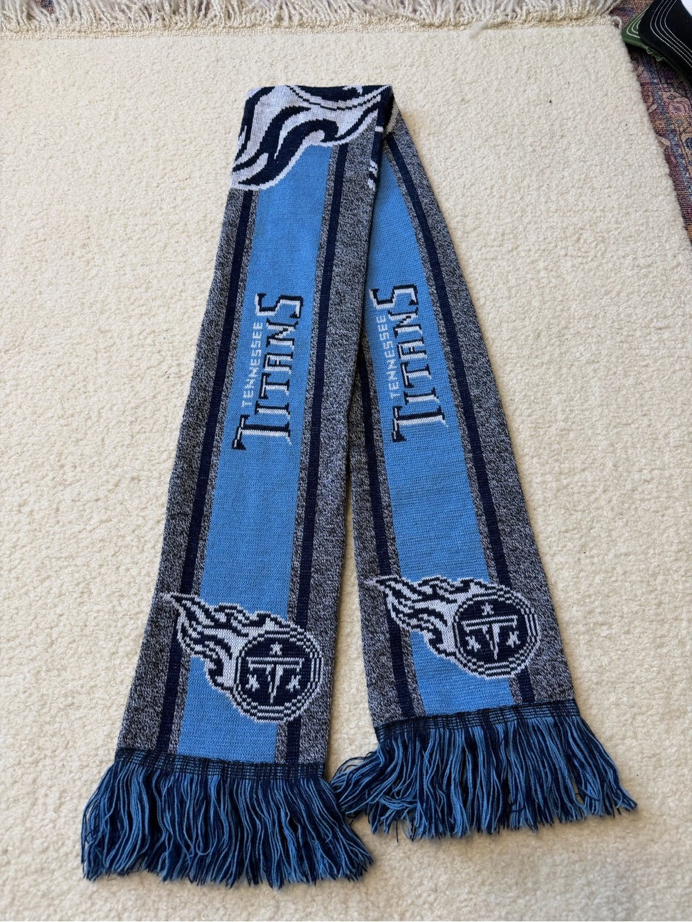 NFL Tennessee Titans Winter Scarf Football